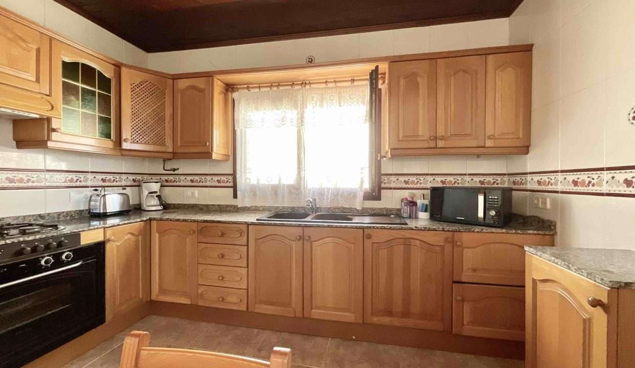 3 kitchen1 copy